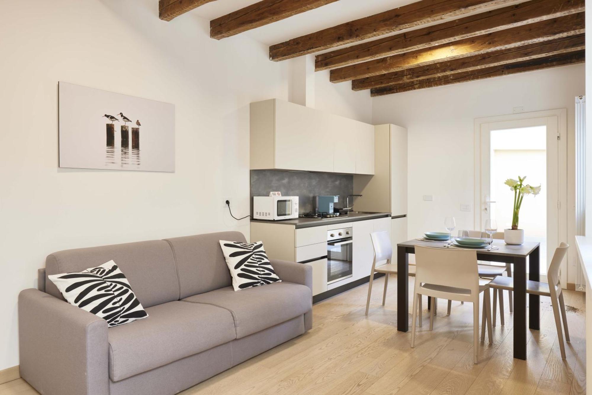 Triestinn - Viale Suite Buitenkant foto